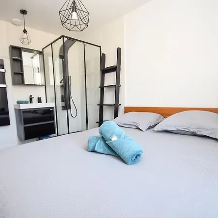 Collins Studio Saint Malo Intra Muros 2 Pers Wifi Exterior photo